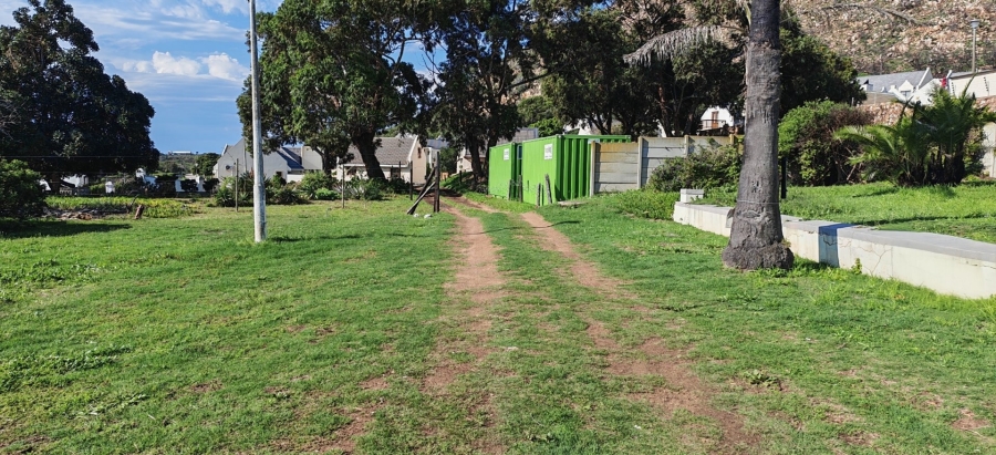 Commercial Property for Sale in Voorbaai Western Cape